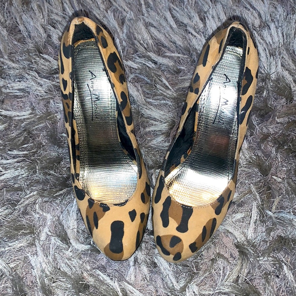 Cheetah print pumps